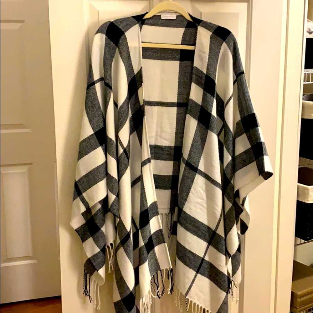 Scarf Sweater, Black & White